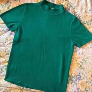 Green knit top